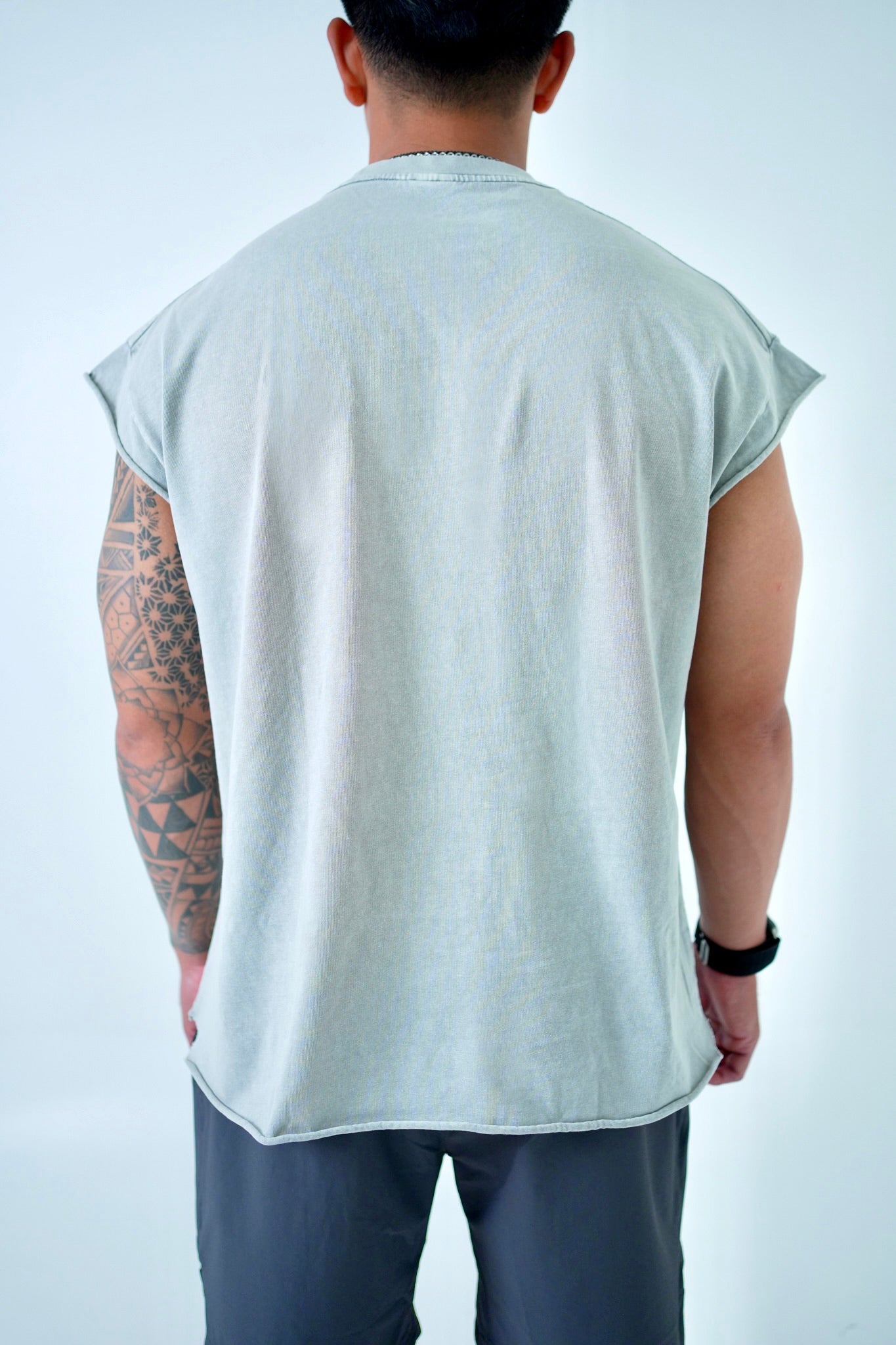 Raw Top