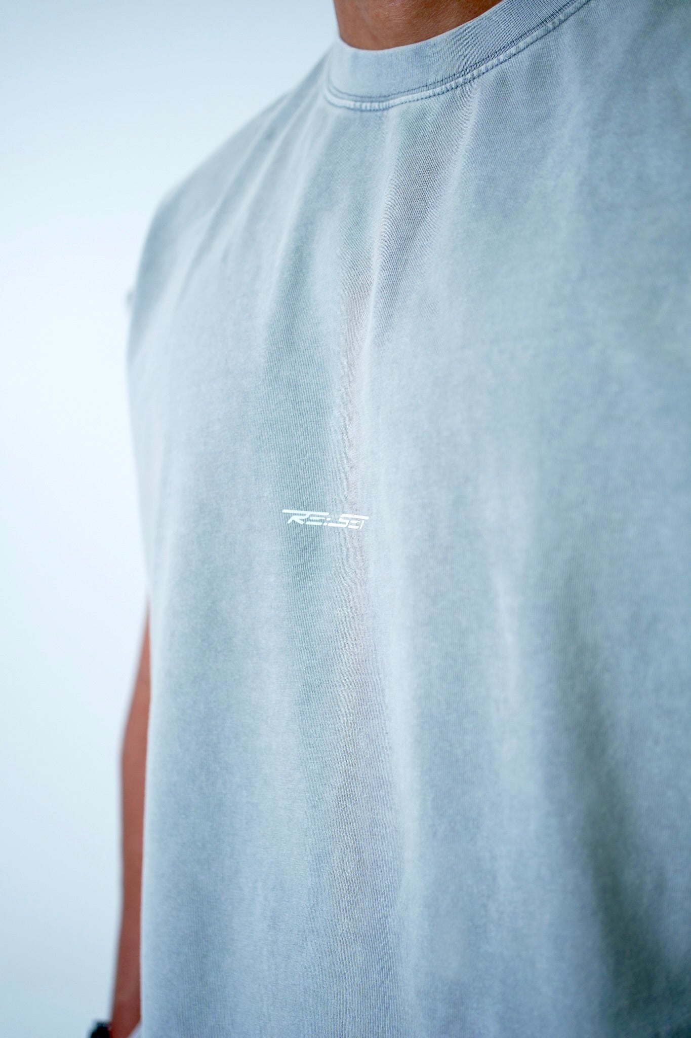 Raw Top