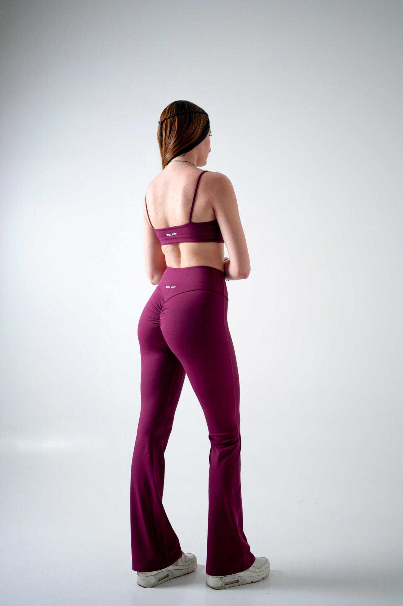 Poise Long Set